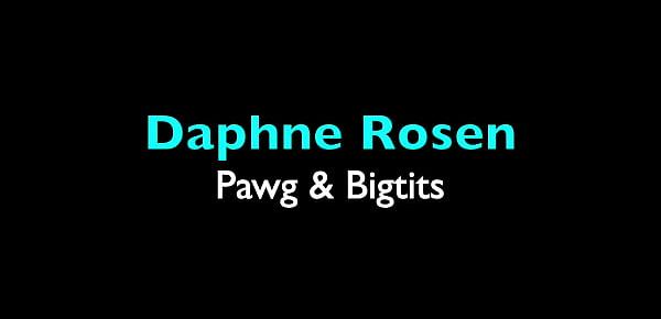  Daphne Rosen est une salope avec de gros seins et un gros cul